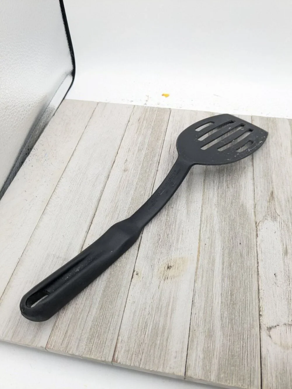 Pampered Chef #1 Black Slotted Nylon Plastic Spatula 2351 Turner 13”